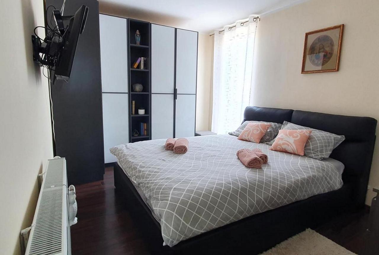 Apartments Tb Porat  Eksteriør billede